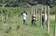 Grupo de jornalistas faz visita para conhecer Projeto Produtor de Águas no Pipiripau